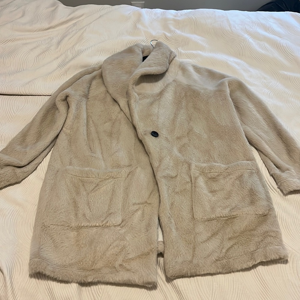 Anthropologie x Sanctuary cream faux fur coat size small